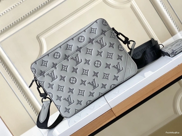 EyeCatching Satchel bags LX 16808 0619